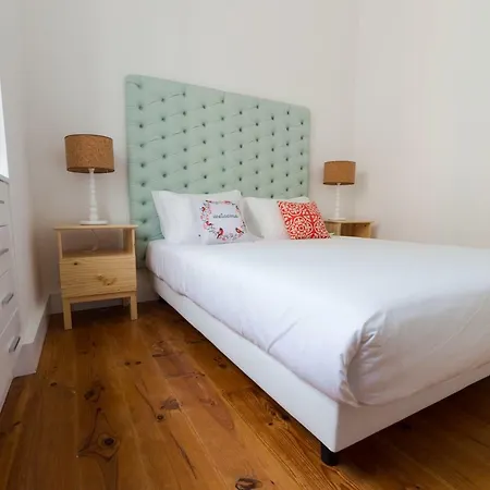 Heart 1-cozy Flat-family Friendly * リスボン
