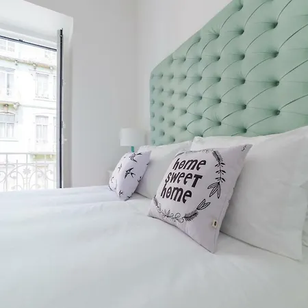 Heart 1-cozy Flat-family Friendly Апартаменти *