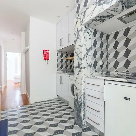 Heart 1-cozy Flat-family Friendly * Lisbon